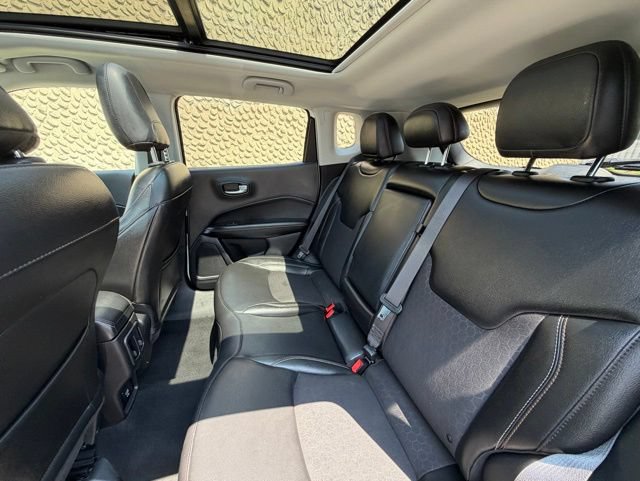 Used 2020 Jeep Compass Latitude AWD/4WD image 18