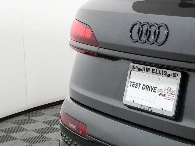 New 2026 Audi Q7 3.0T Prestige AWD/4WD image 38