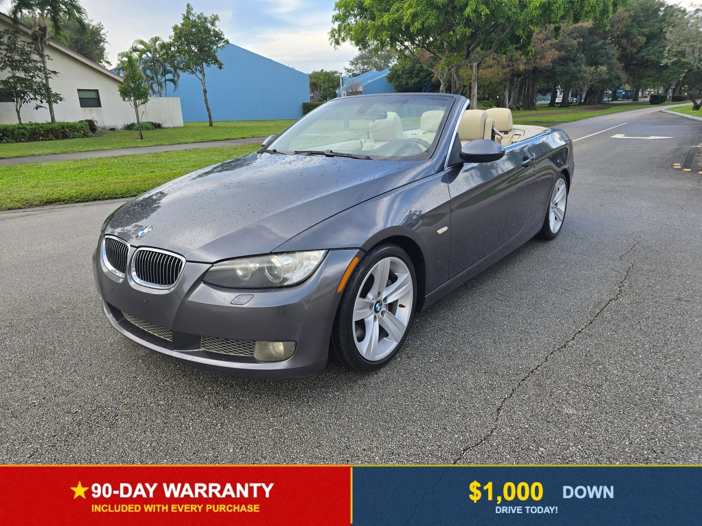 Used 2008 BMW 335i Convertible w/ Premium Pkg image 1