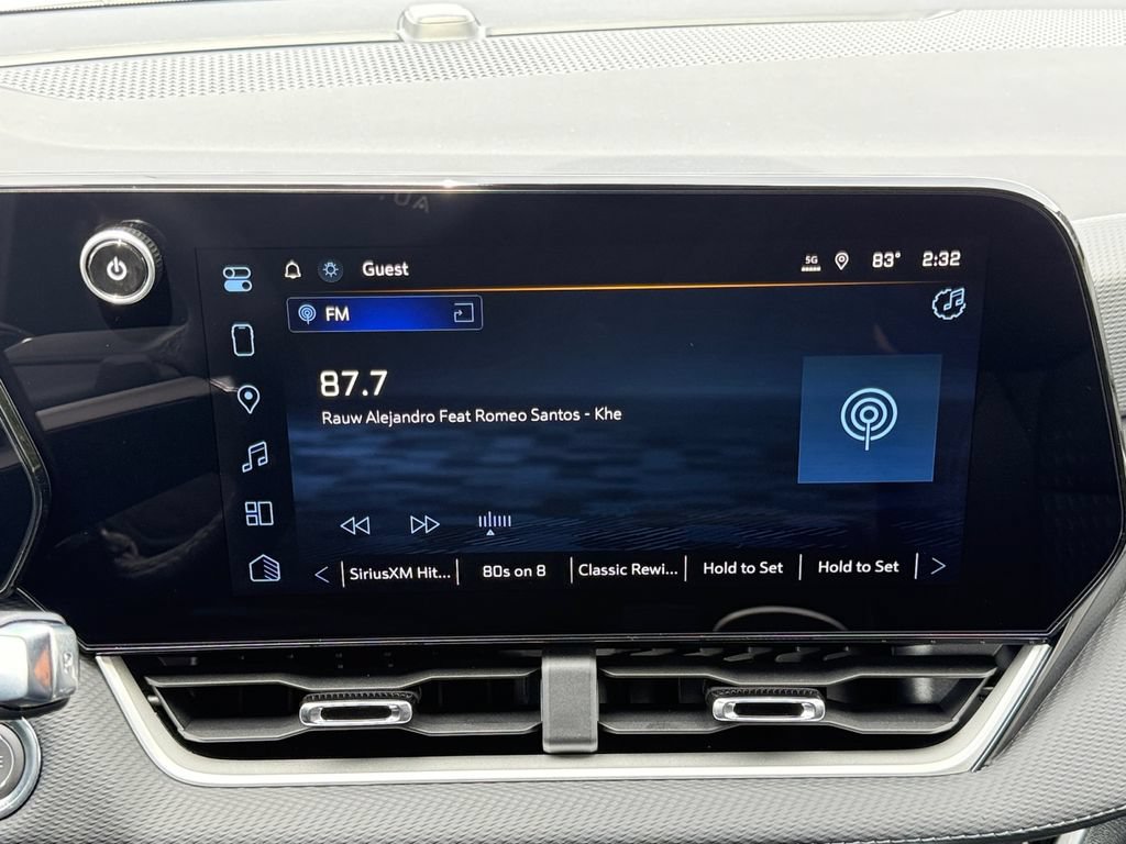 New 2027 Chevrolet Equinox LT FWD image 14