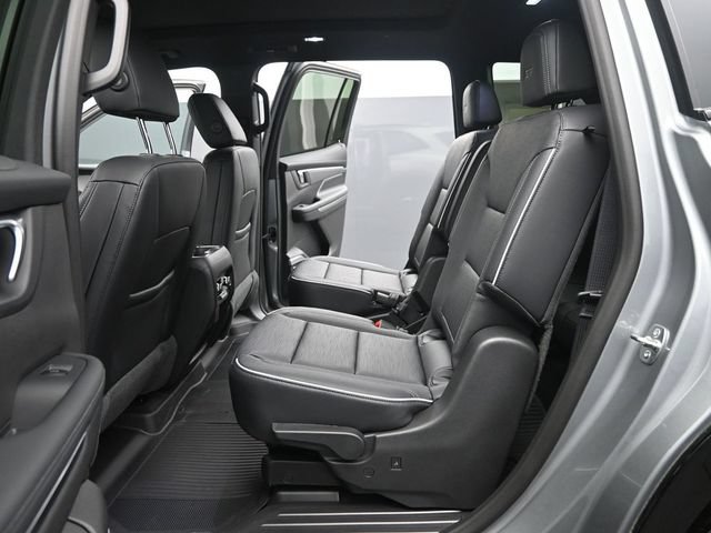 New 2026 Buick Enclave Sport Touring w/ Power Package AWD/4WD image 13
