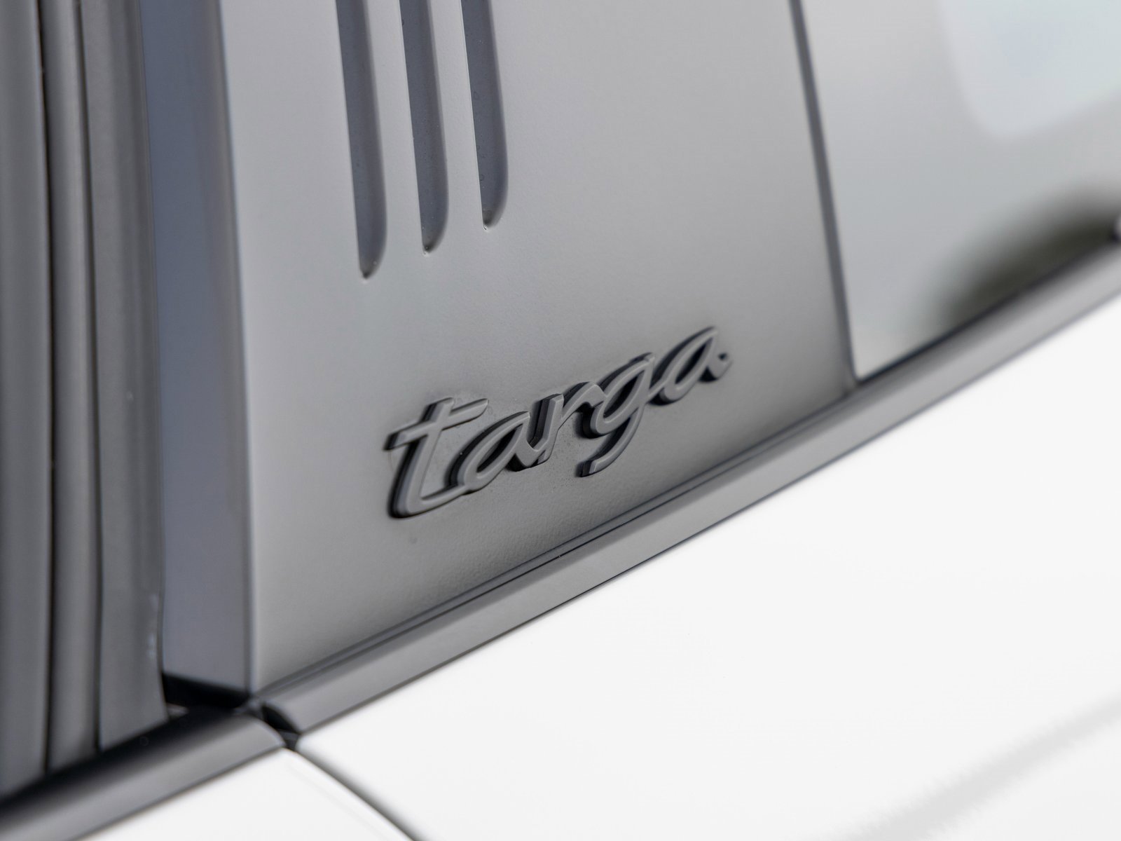 Certified 2022 Porsche 911 Targa 4 GTS image 19