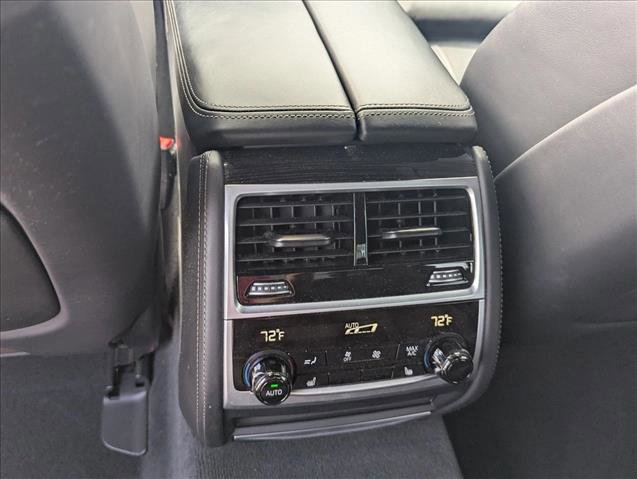 Used 2019 BMW 750i w/ Executive Package image 18