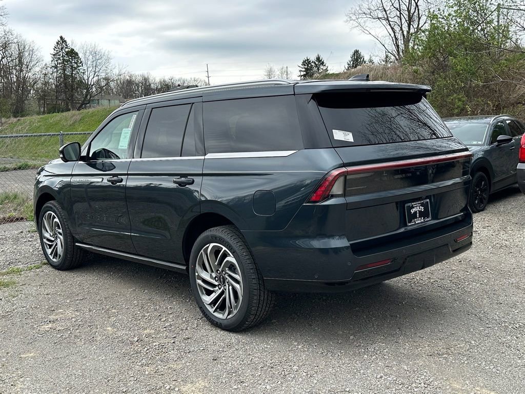 New 2025 Lincoln Navigator Reserve image 32