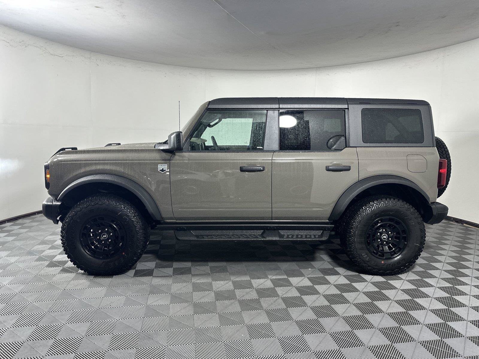 New 2026 Ford Bronco Big Bend AWD/4WD image 4