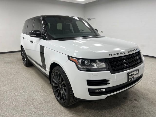 Used 2015 Land Rover Range Rover Supercharged image 2