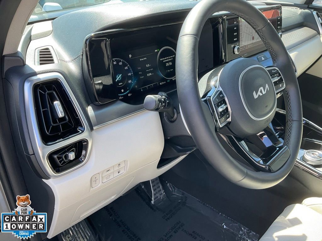 Used 2023 Kia Sorento SX Prestige image 19