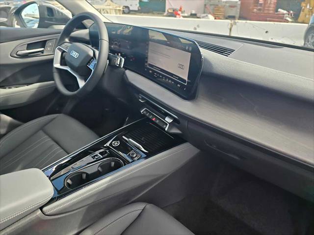 New 2026 Audi Q3 quattro 2.0T image 12