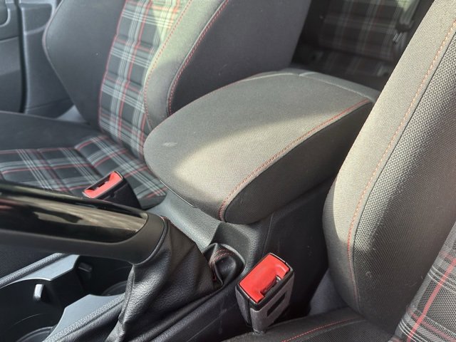 Used 2018 Volkswagen GTI S image 12