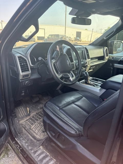 Used 2019 Ford F150 Lariat w/ Equipment Group 502A Luxury AWD/4WD image 7