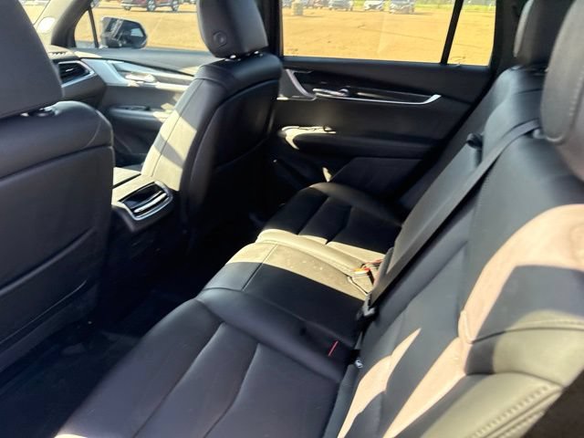 Used 2022 Cadillac XT6 Premium Luxury FWD image 14