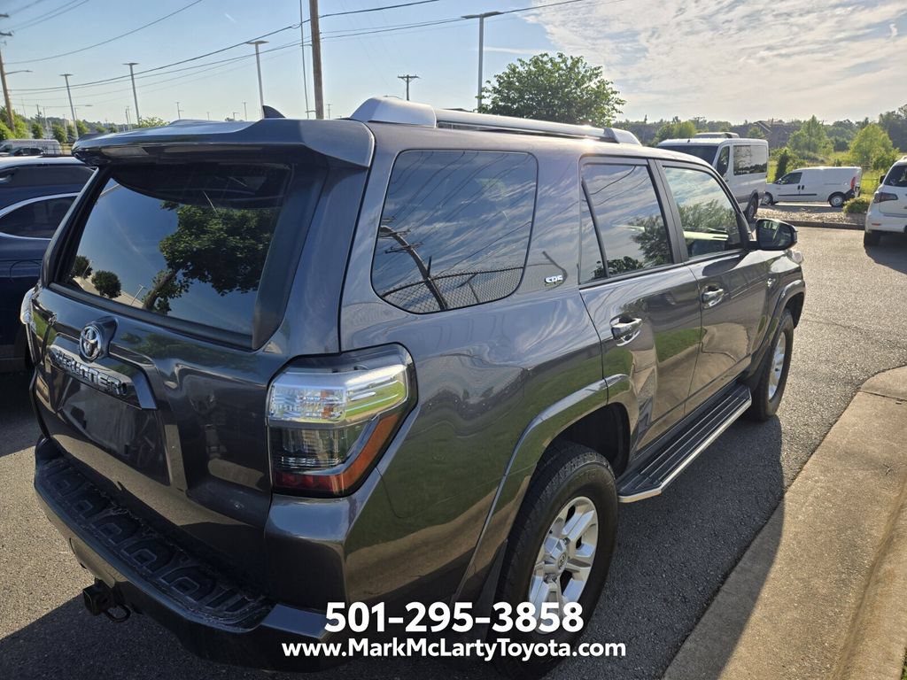 Used 2015 Toyota 4Runner SR5 AWD/4WD image 8