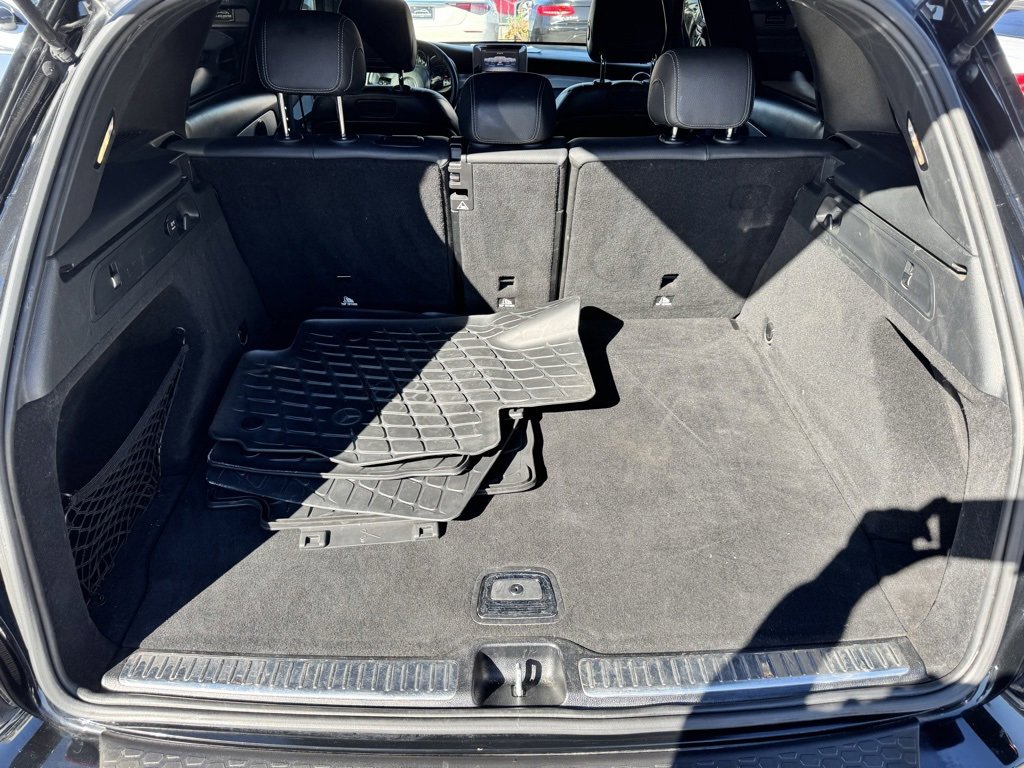 Used 2019 Mercedes-Benz GLC 300 image 10