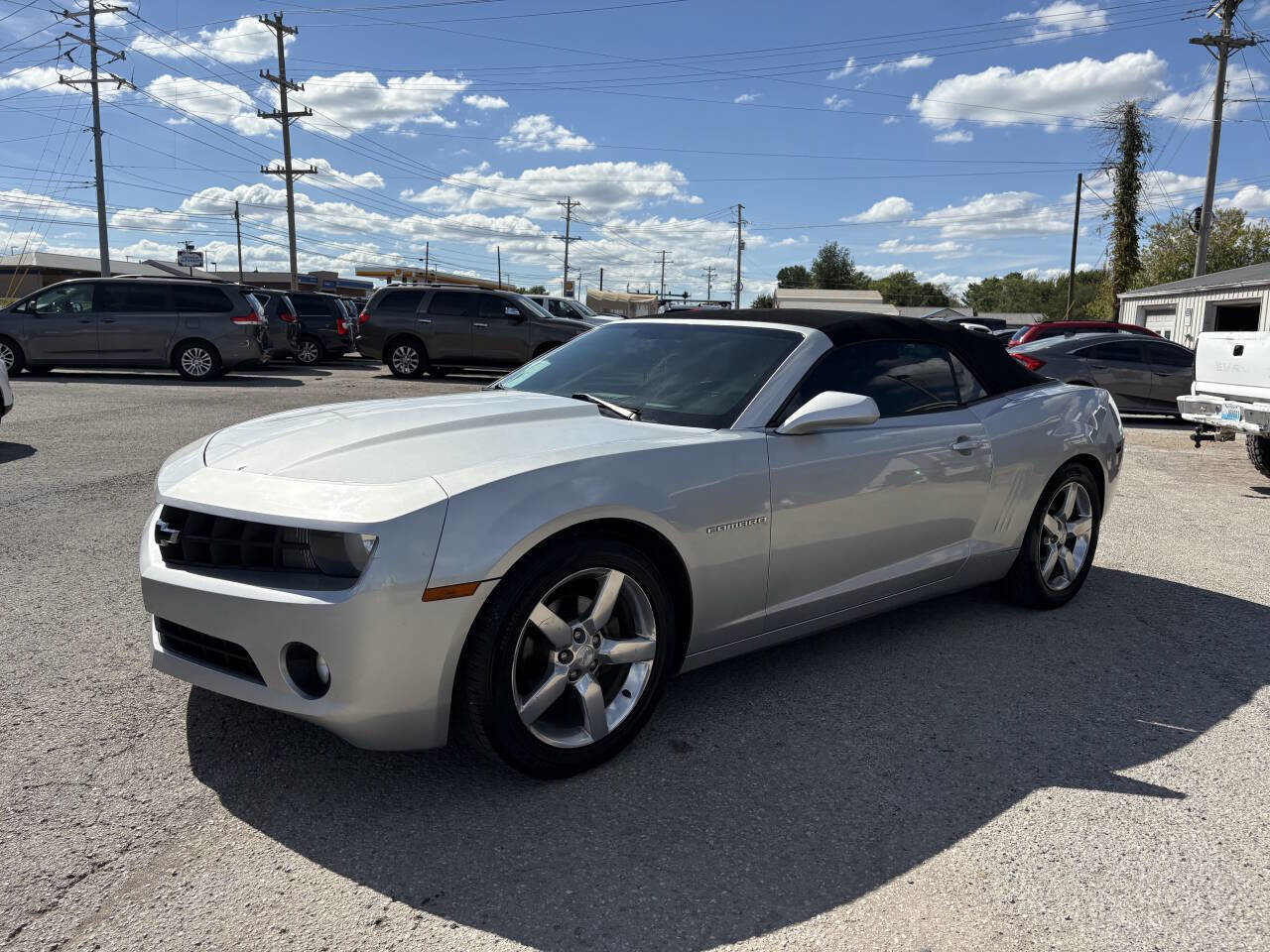Used 2011 Chevrolet Camaro LT RWD image 5