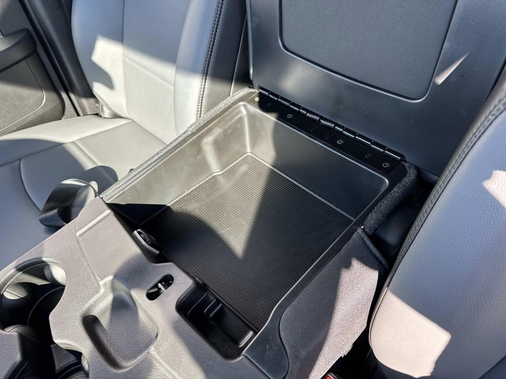 Used 2026 RAM 2500 Tradesman w/ Chrome Appearance Group image 48