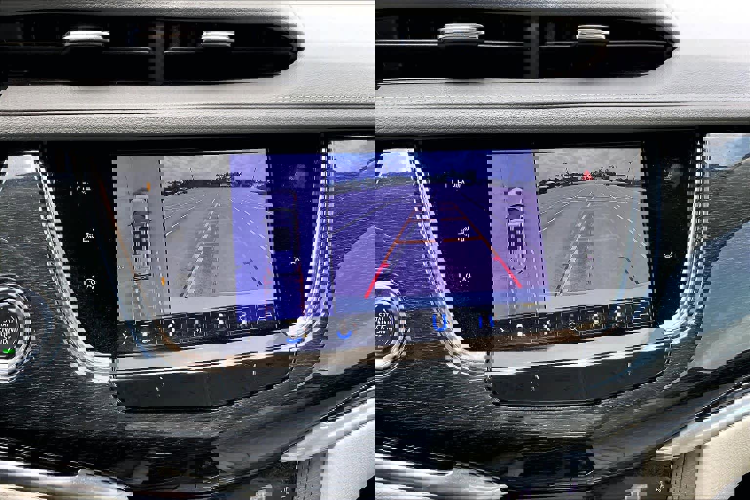 Used 2020 Cadillac XT6 Premium Luxury FWD image 23