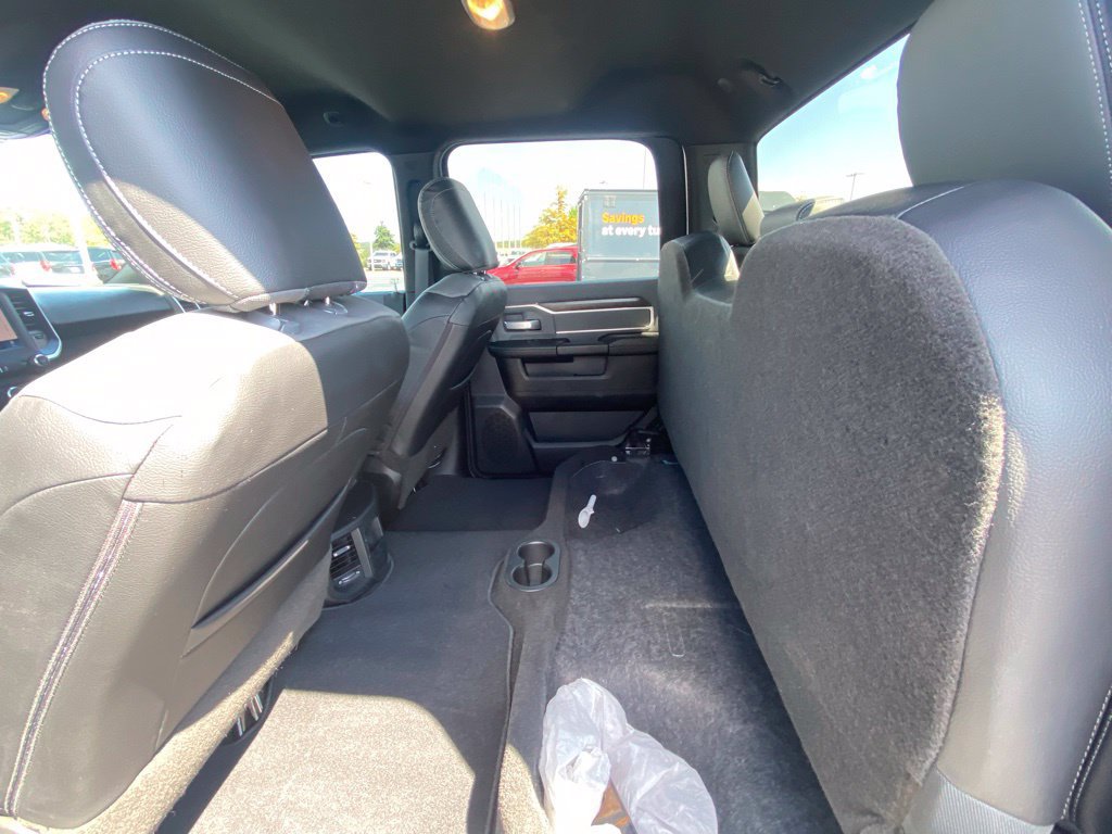 Used 2022 RAM 2500 Big Horn AWD/4WD image 26