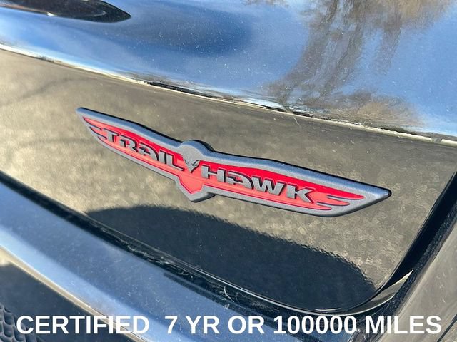 Used 2024 Jeep Compass Trailhawk AWD/4WD image 9