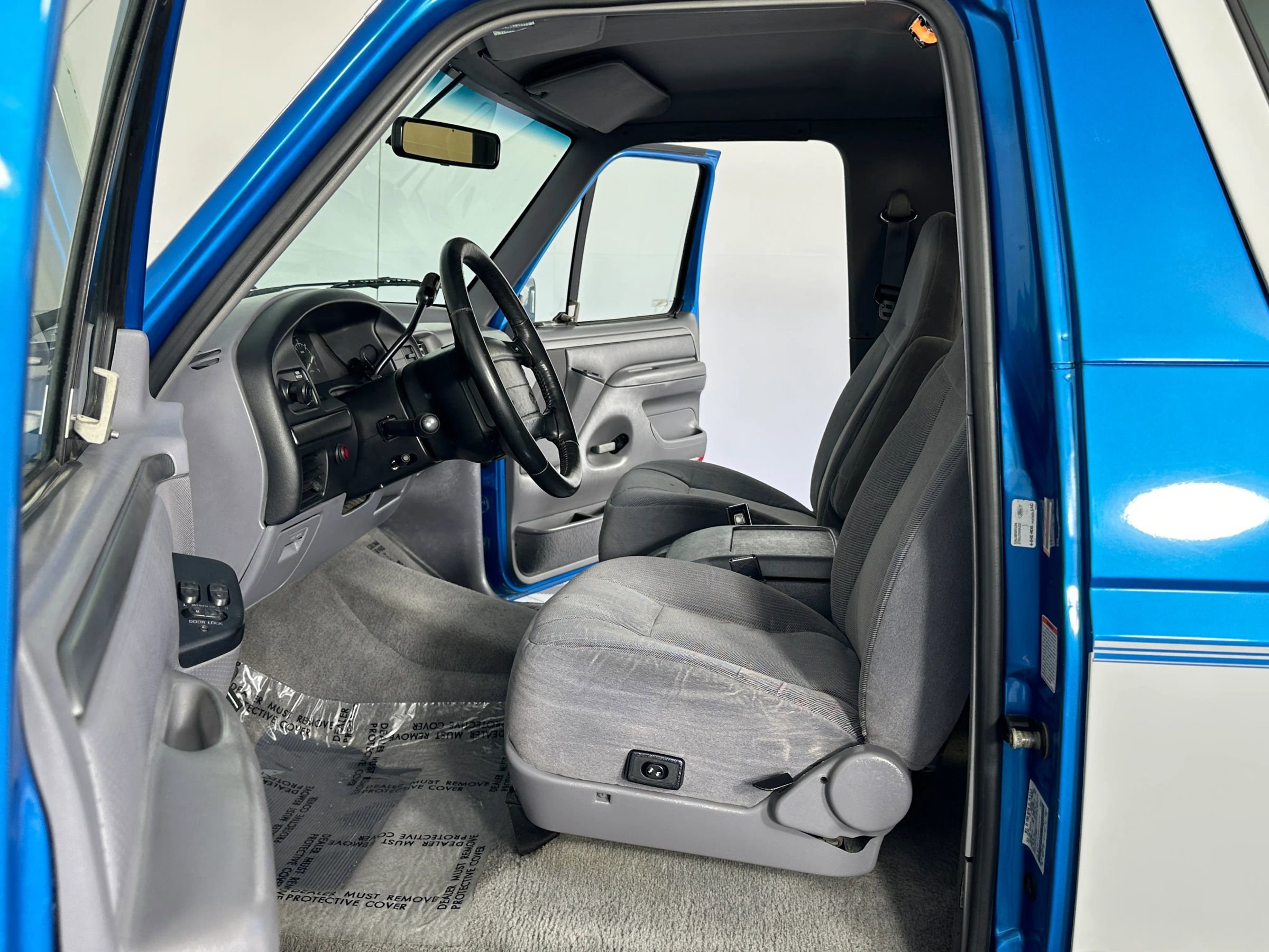 Used 1994 Ford Bronco image 21