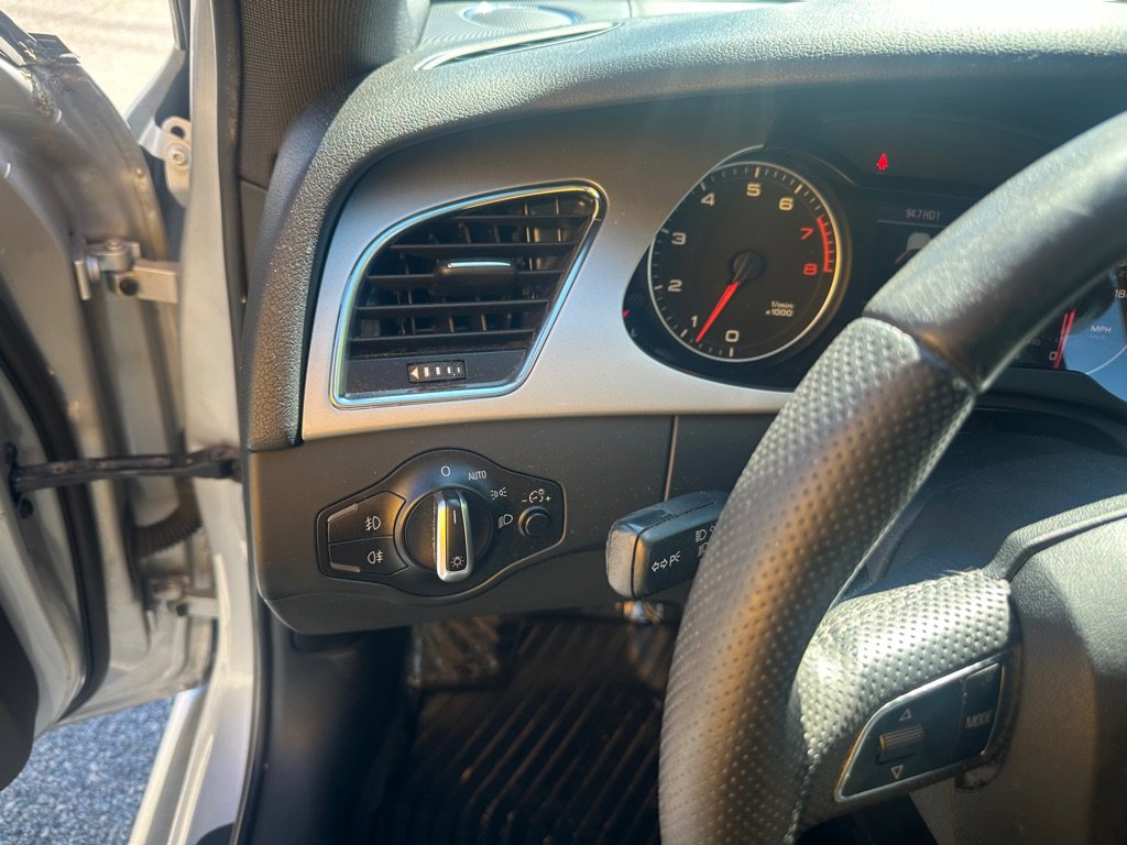 Used 2012 Audi A4 2.0T Prestige w/ Prestige Pkg image 13