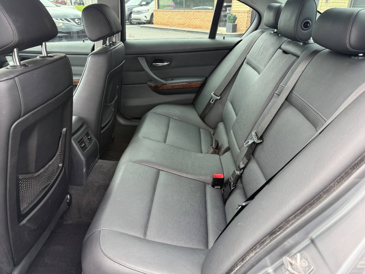 Used 2009 BMW 328i xDrive Sedan AWD/4WD image 25