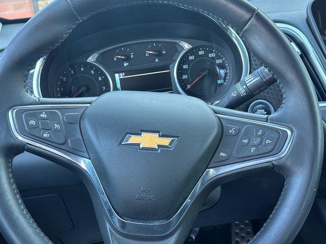 Used 2016 Chevrolet Malibu LT image 16