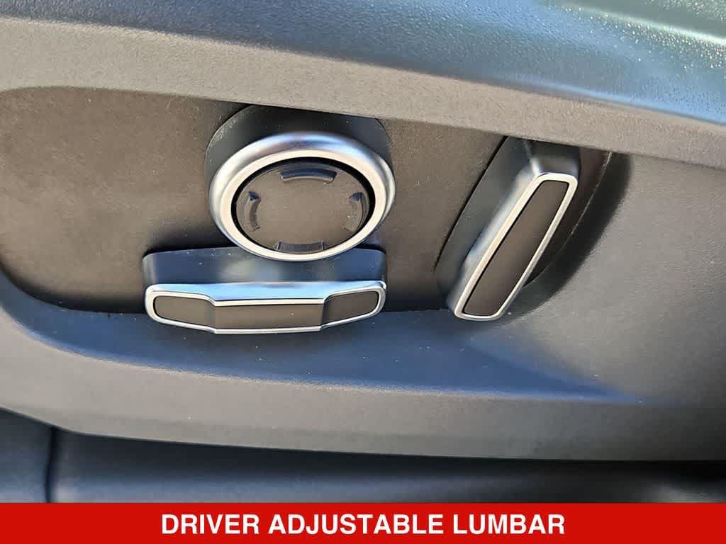 Used 2024 Land Rover Defender 130 X-Dynamic SE AWD/4WD image 17