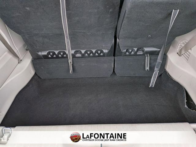 Used 2023 Chrysler Pacifica Touring-L image 26