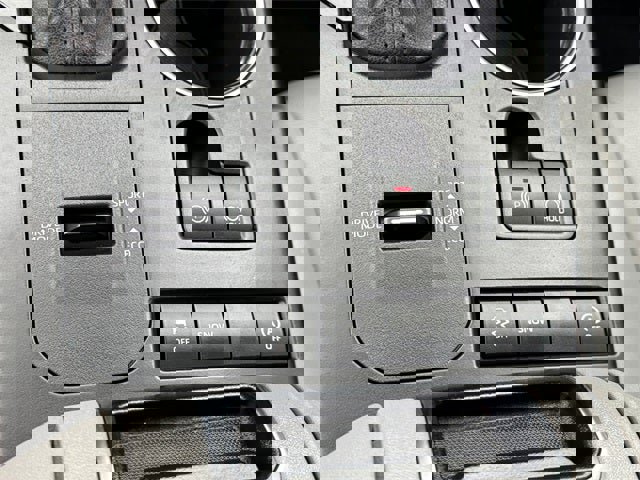 Used 2021 Toyota Highlander XLE image 29