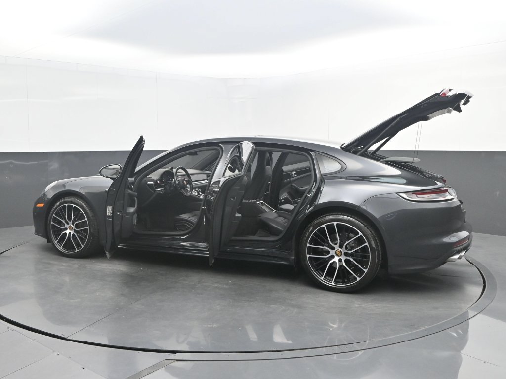 Certified 2023 Porsche Panamera 4 Executive w/ Premium Package AWD/4WD image 34
