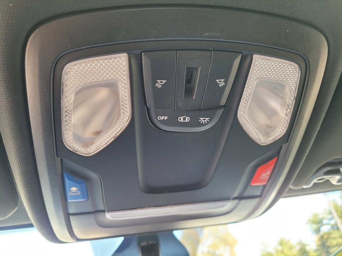 Used 2022 RAM 3500 Big Horn image 22