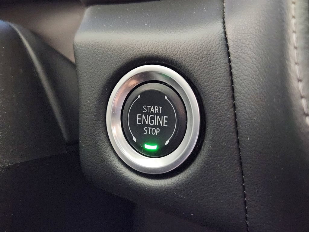 Used 2024 Chevrolet Suburban LT AWD/4WD image 26