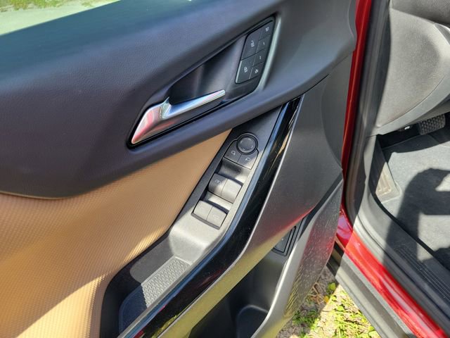 Used 2026 Chevrolet Equinox ACTIV w/ Convenience Package III image 12