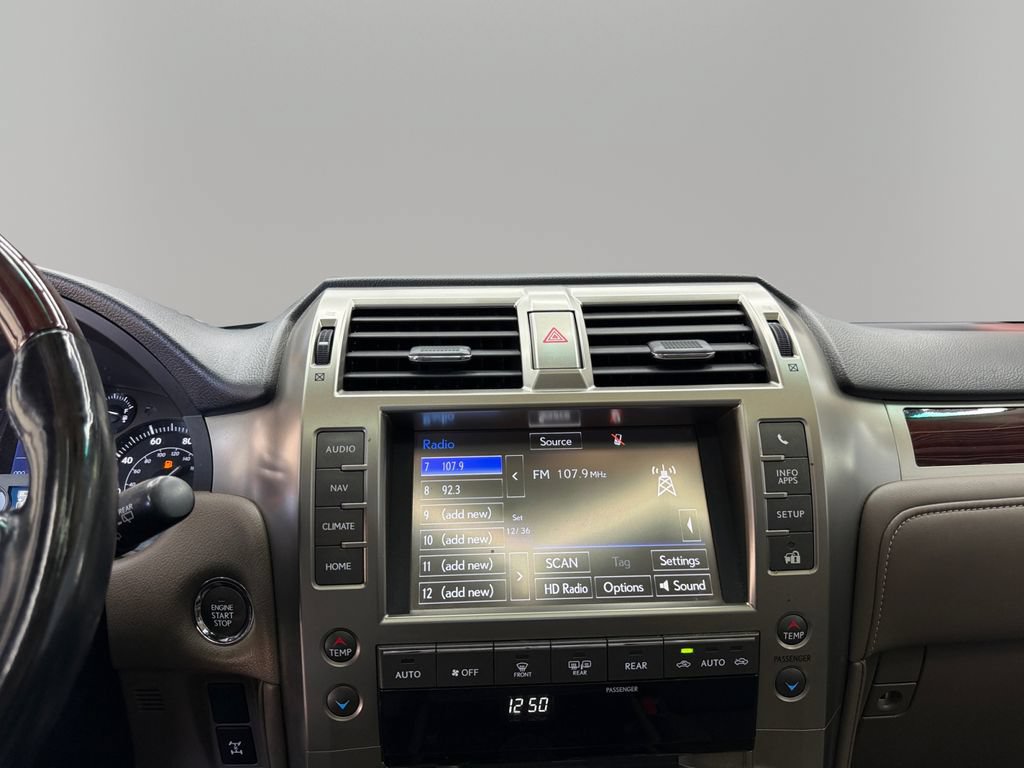 Used 2018 Lexus GX 460 Premium w/ Premium Package AWD/4WD image 24
