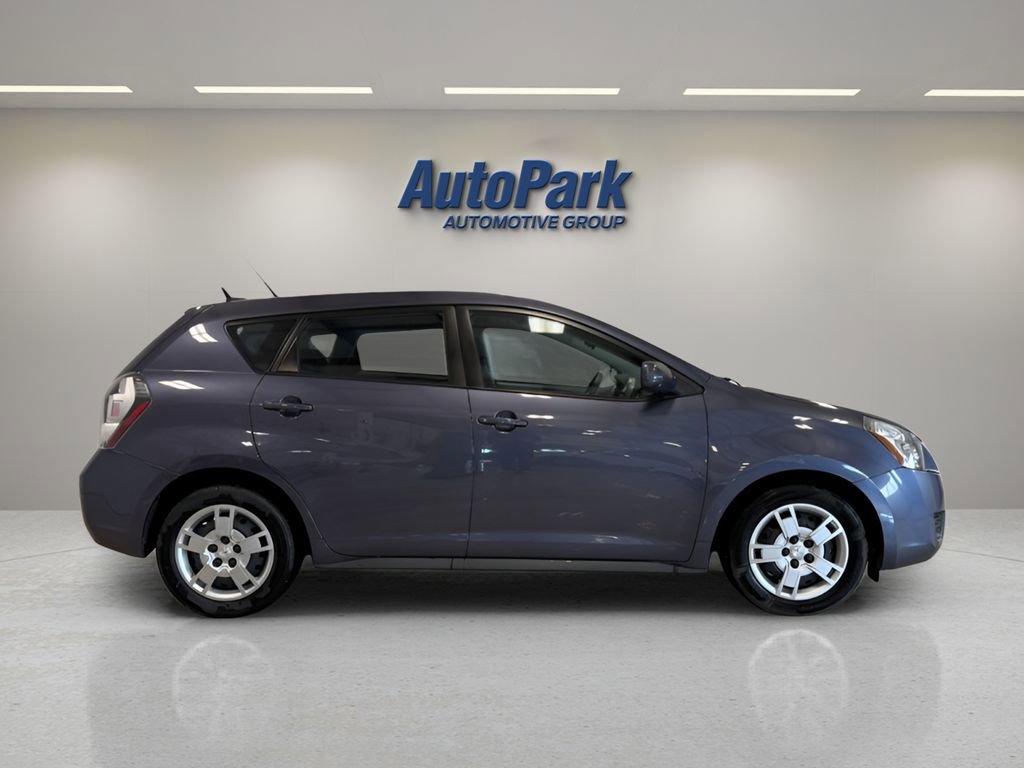 Used 2009 Pontiac Vibe w/ Preferred Package image 8