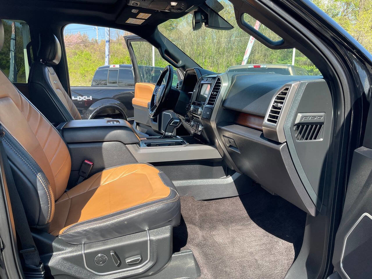 Used 2016 Ford F150 Limited w/ Trailer Tow Package image 40