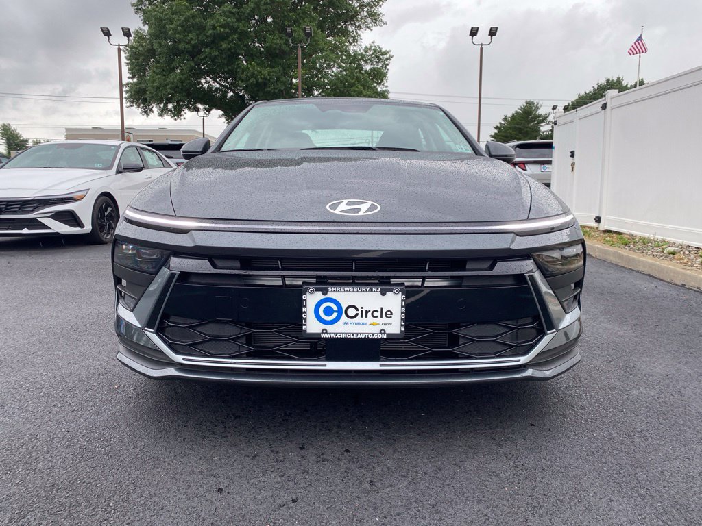 New 2026 Hyundai Sonata SE FWD image 3