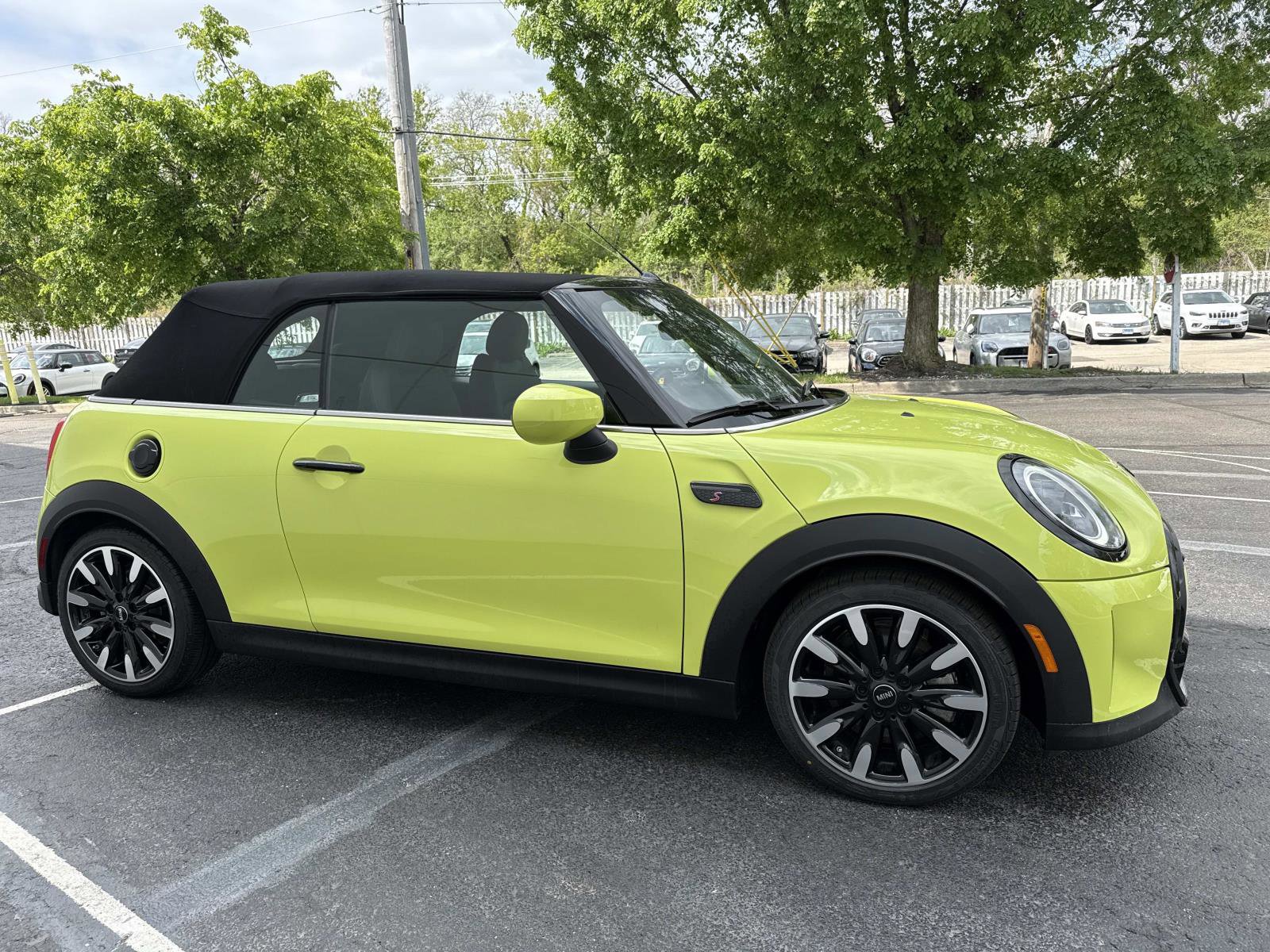 Certified 2024 MINI Cooper S FWD image 35