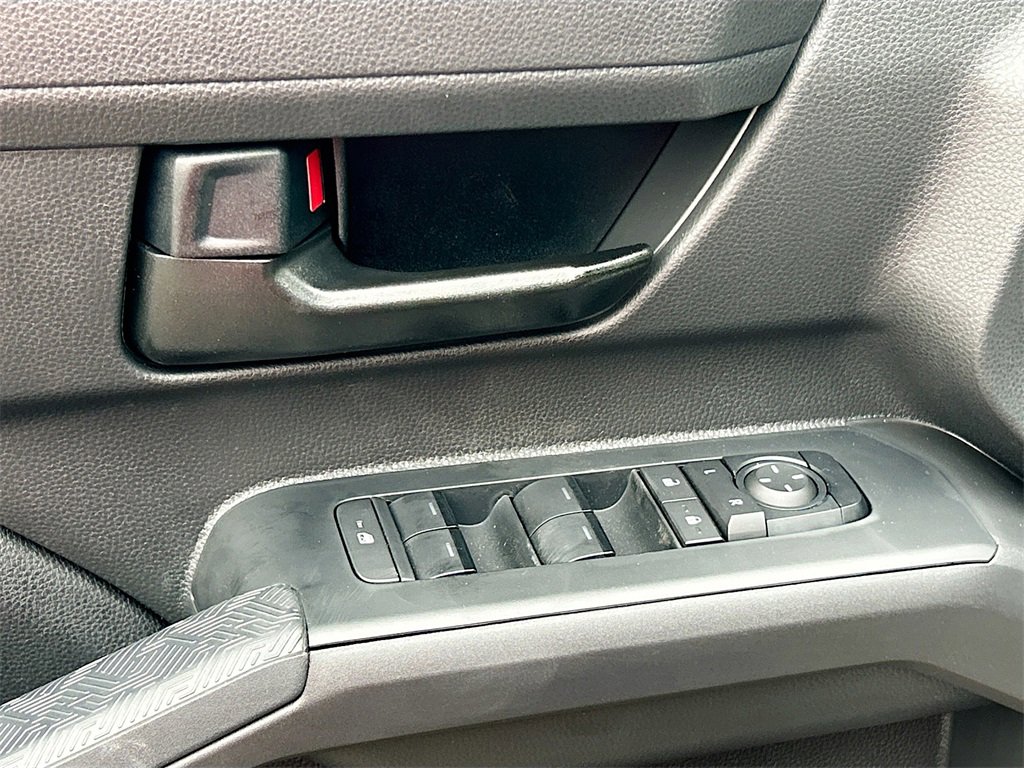 New 2025 Toyota Tacoma SR5 image 18