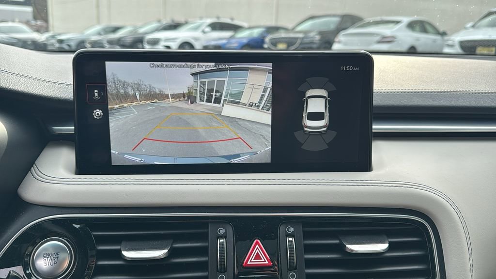 Used 2023 Genesis G70 3.3T w/ Sport Advanced Package image 31