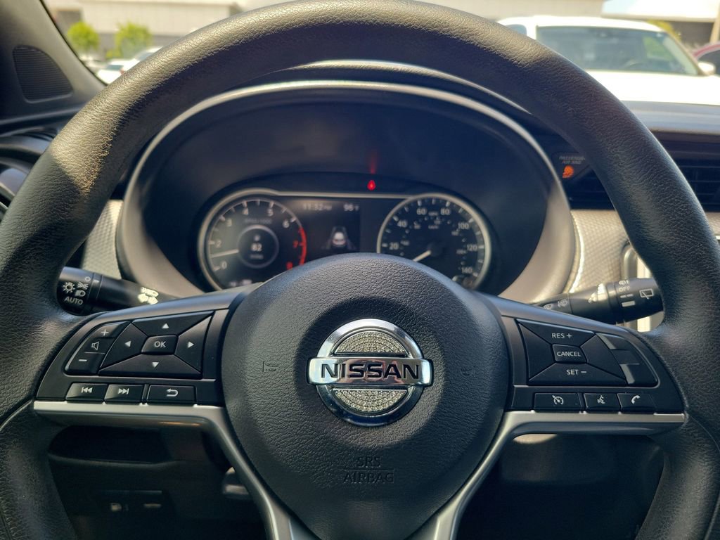 Used 2020 Nissan Kicks SV FWD image 19