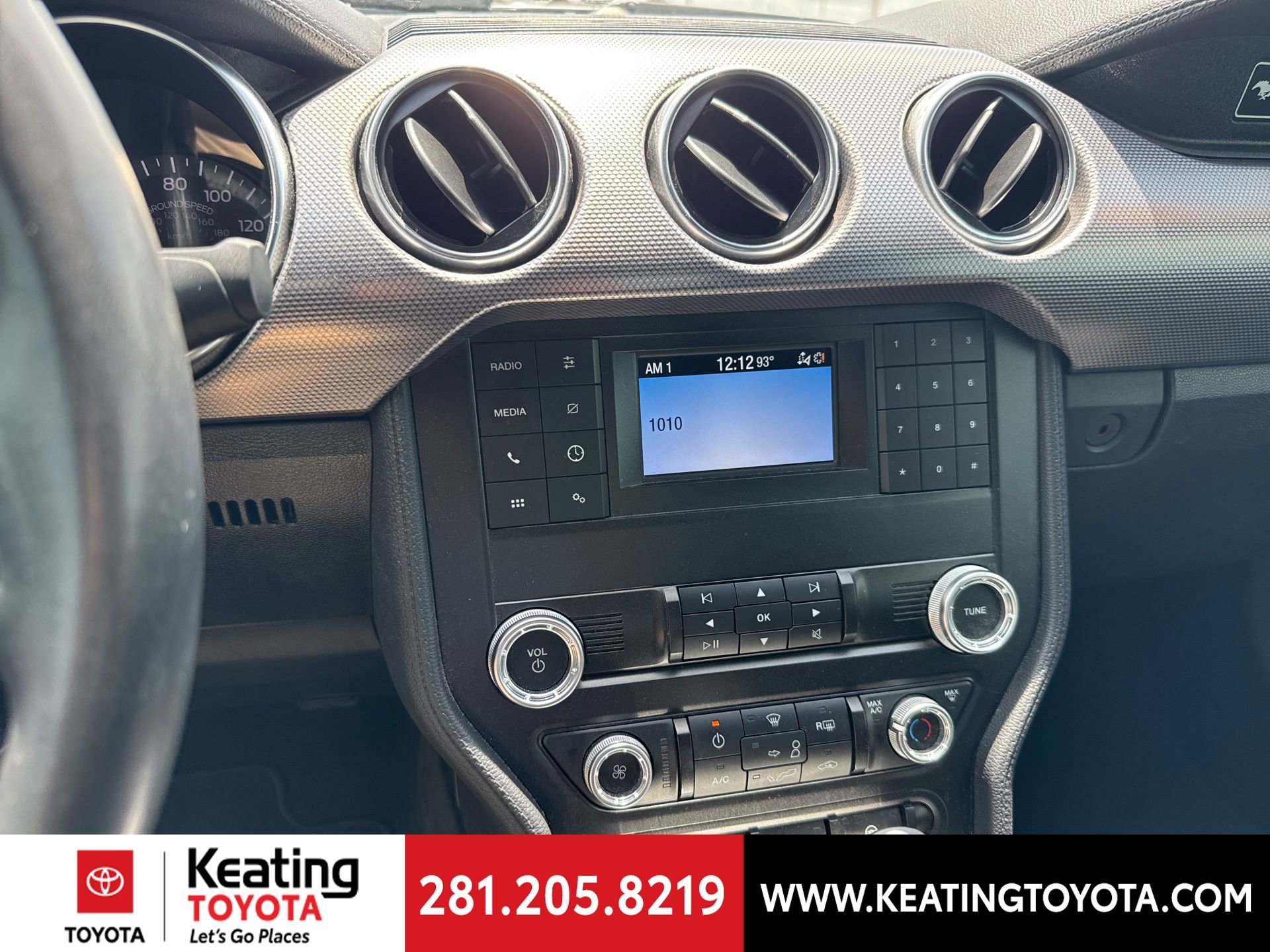 Used 2020 Ford Mustang GT w/ Ford Safe & Smart Package RWD image 20