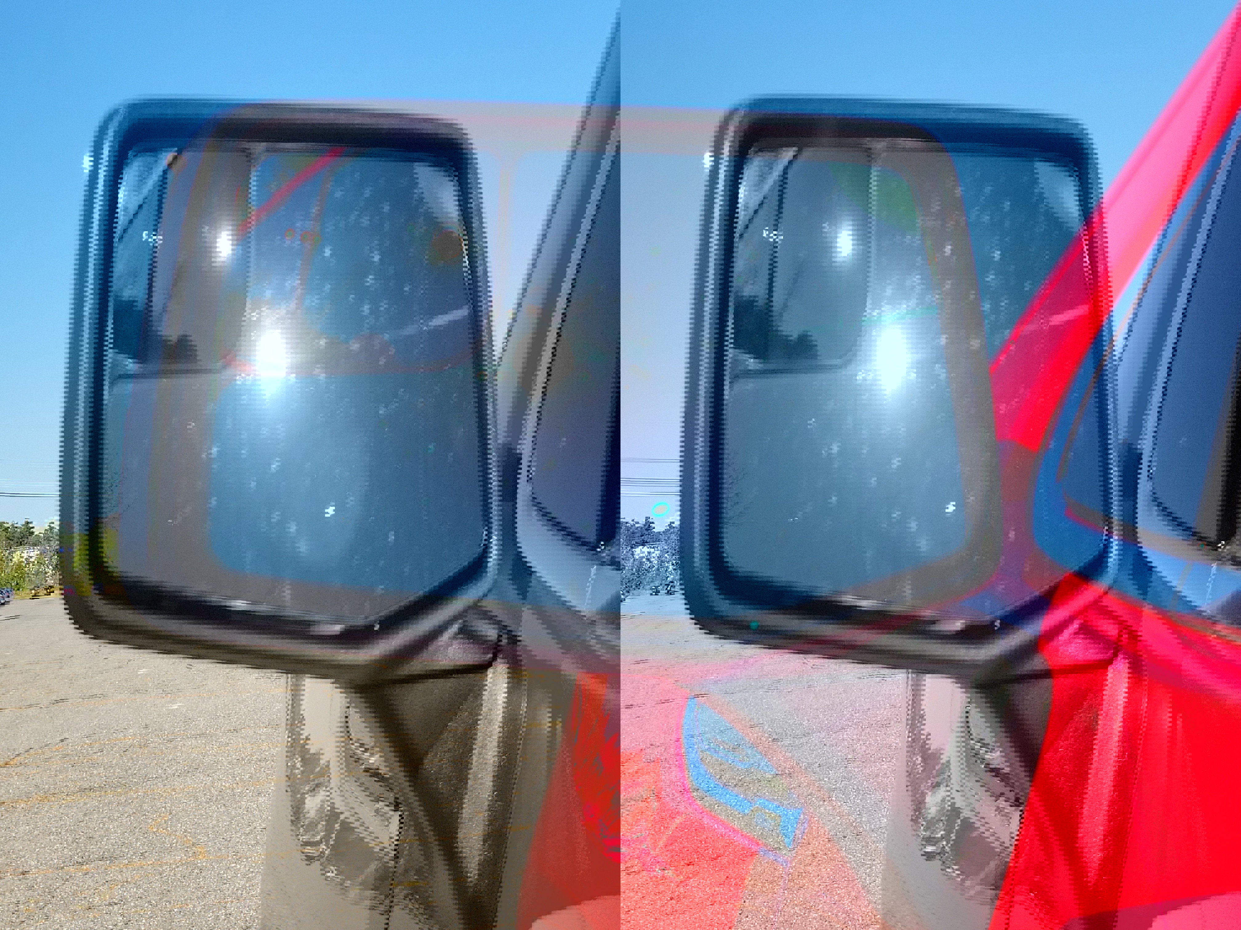 New 2026 GMC Sierra 1500 SLE w/ Preferred Package image 13