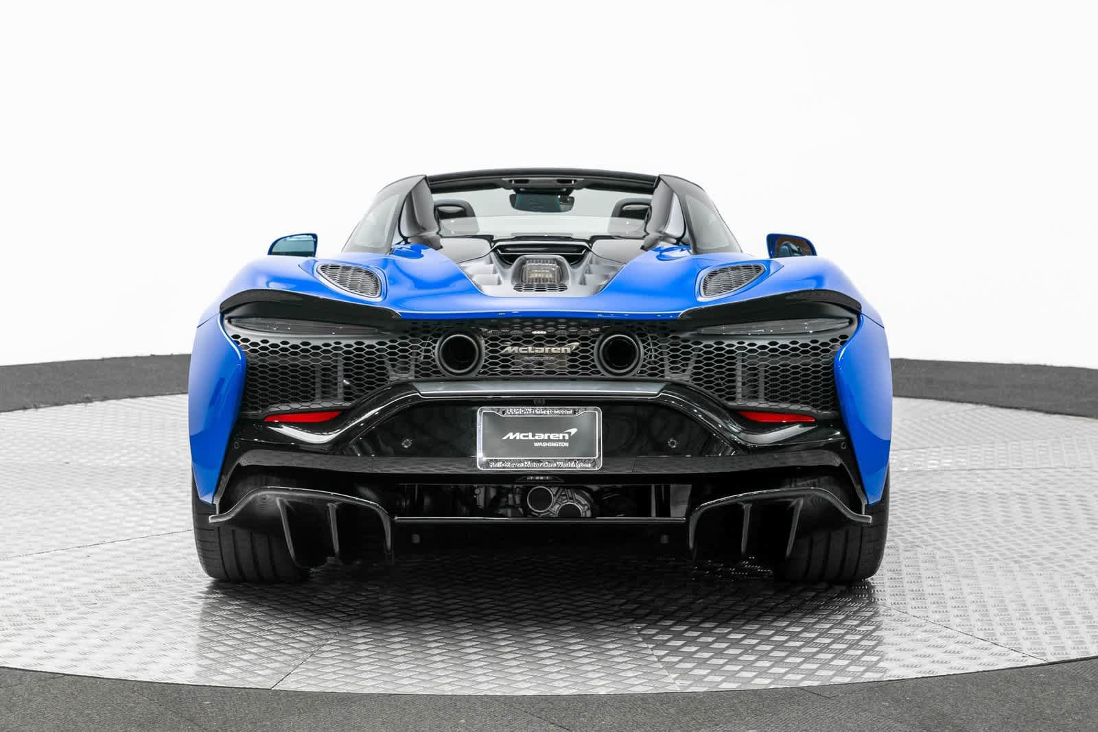 New 2025 McLaren Artura Spider RWD image 5