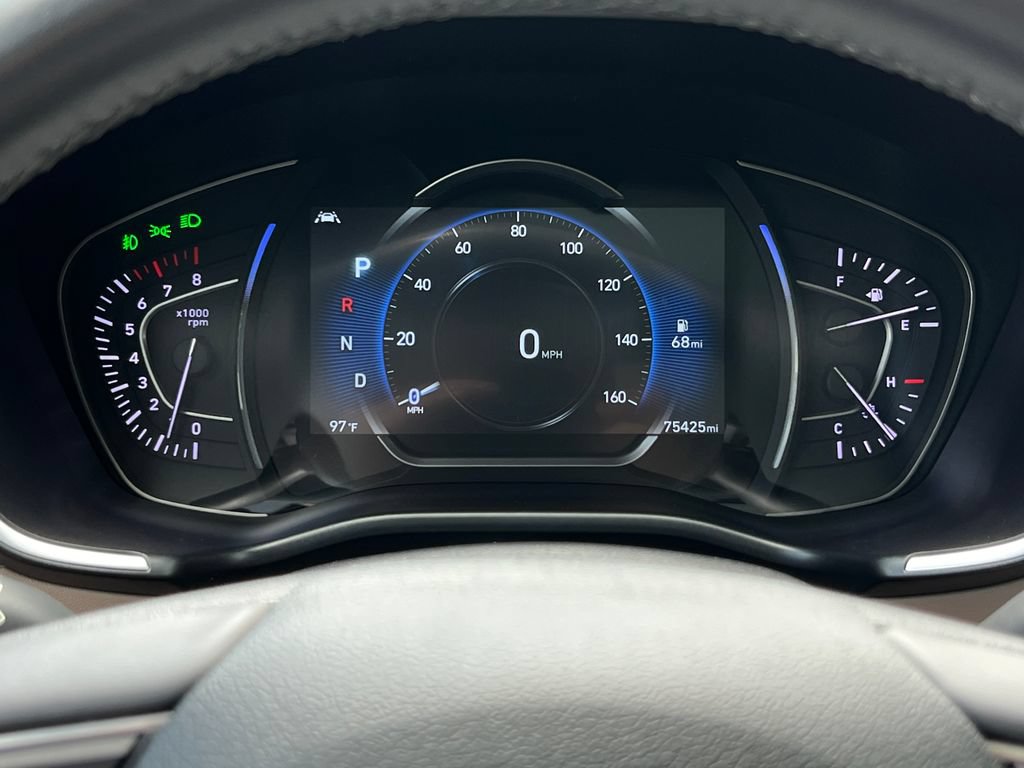Used 2019 Hyundai Santa Fe Limited FWD image 30