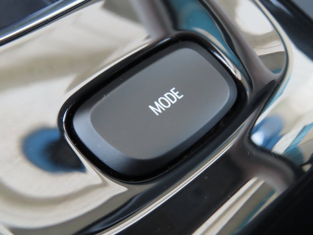 Certified 2023 Buick Envision Essence w/ Sport Touring Package image 9