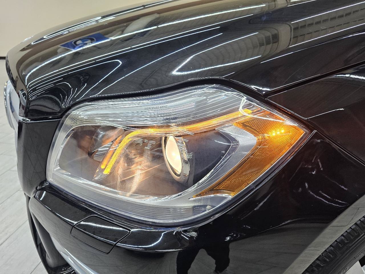 Used 2015 Mercedes-Benz GL 450 4MATIC image 10