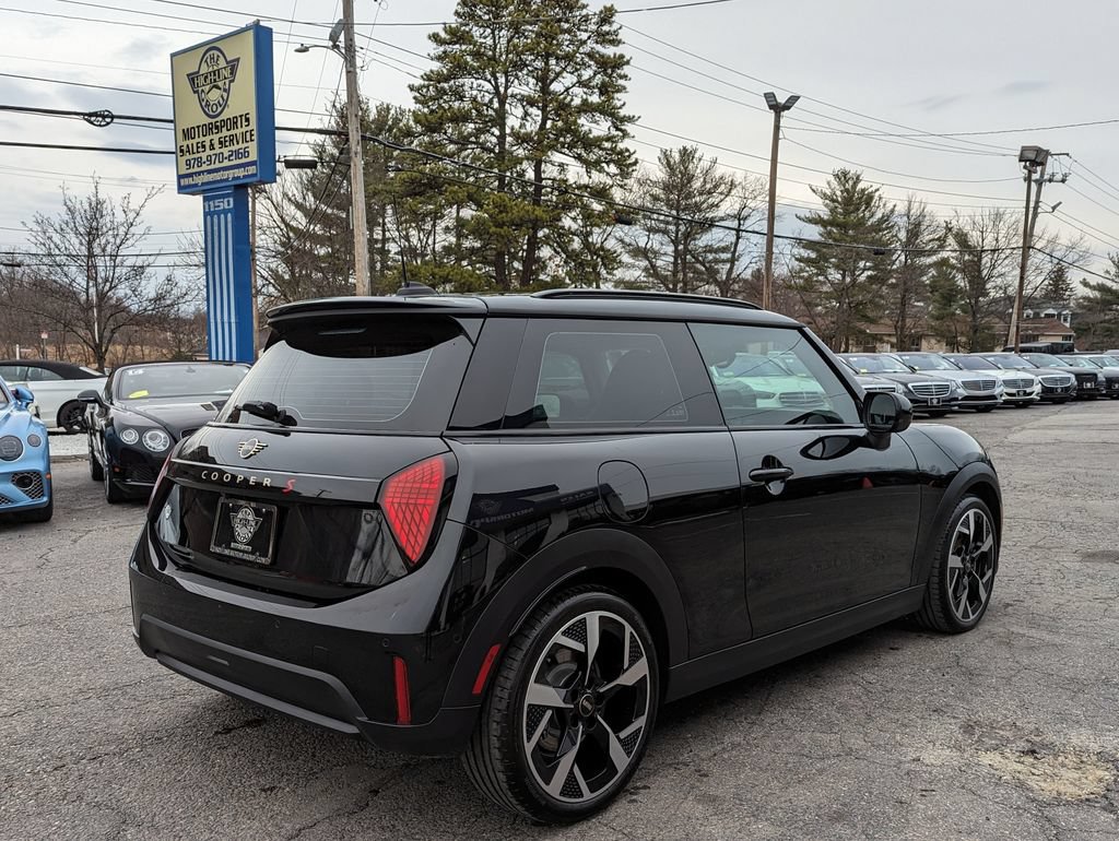Used 2025 MINI Cooper S FWD image 7