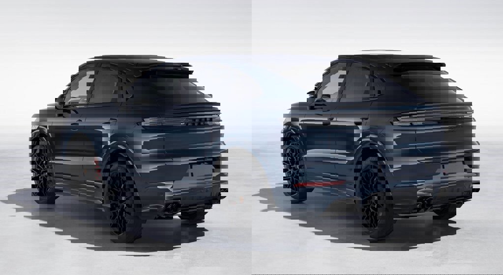 New 2026 Porsche Cayenne GTS image 3