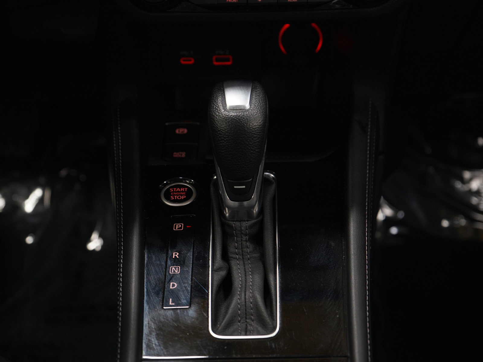 Used 2021 Nissan Kicks SR w/ SR Premium Package image 18